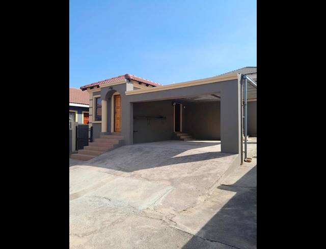 3 BEDROOM HOUSE FOR SALE IN MUNSIEVILLE SOUTH